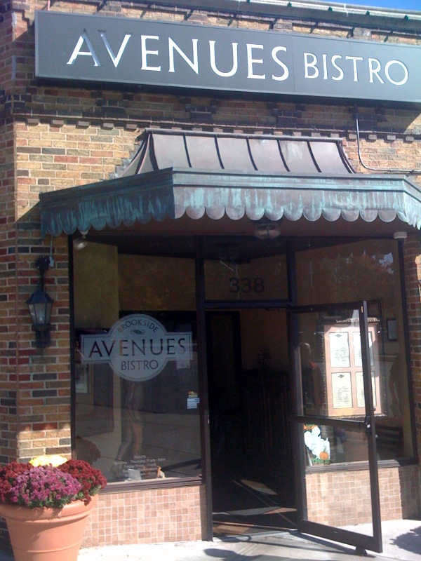 Avenues Bistro